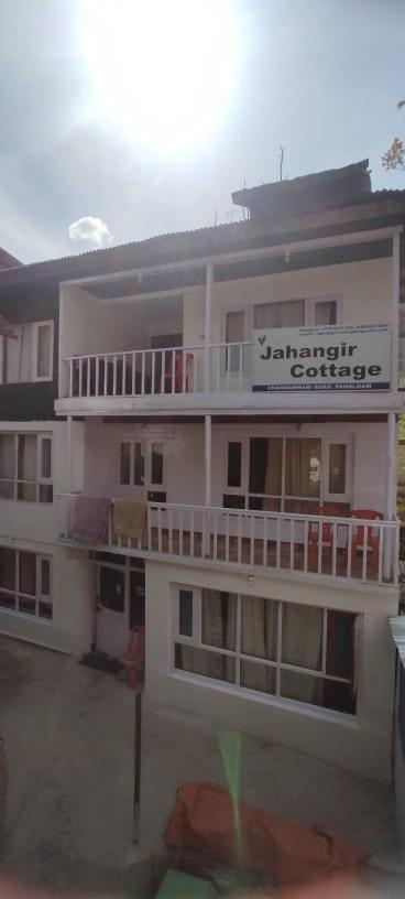 Jahangir Cottage Pahalgām Esterno foto