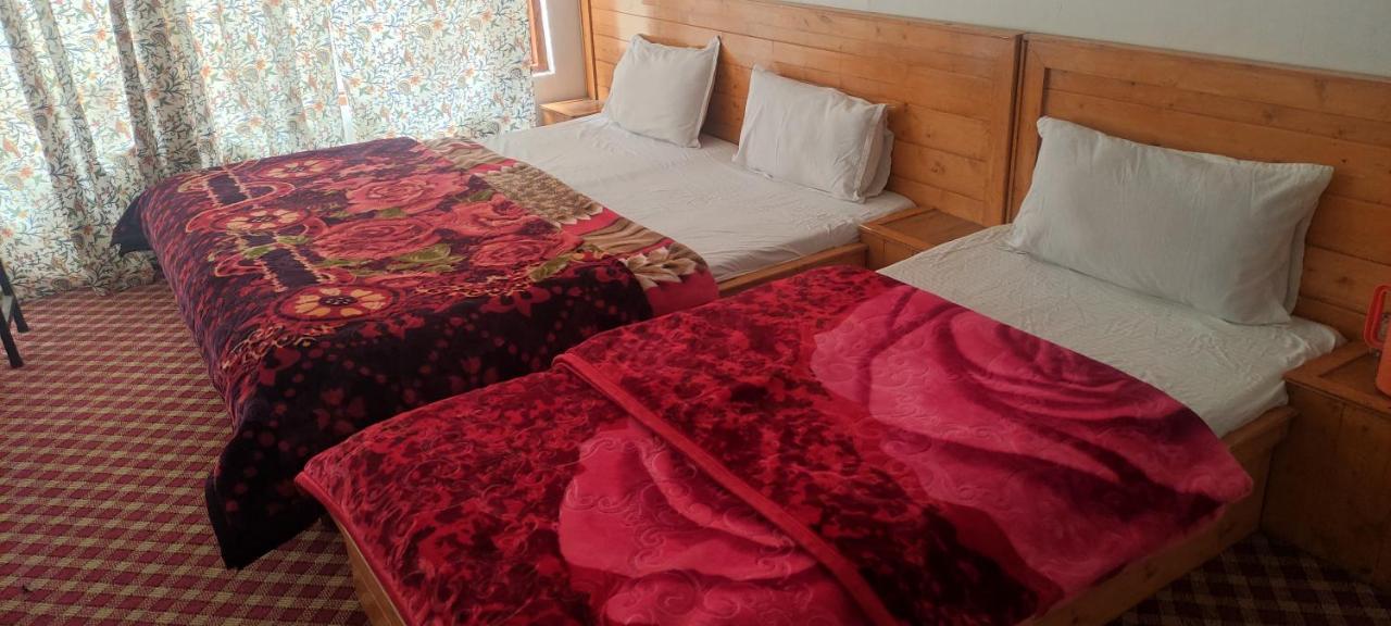 Jahangir Cottage Pahalgām Esterno foto